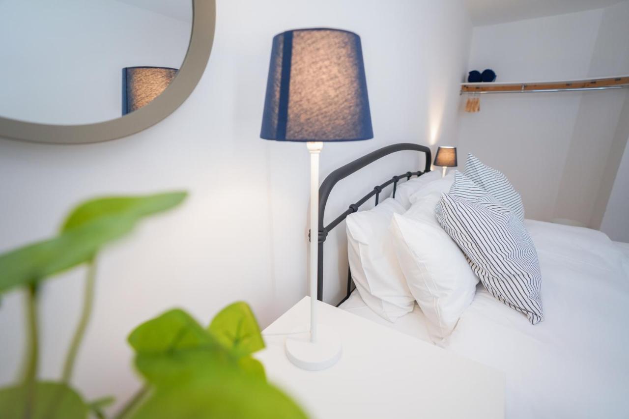 Stylish Apartment With Private Parking Кардифф Экстерьер фото